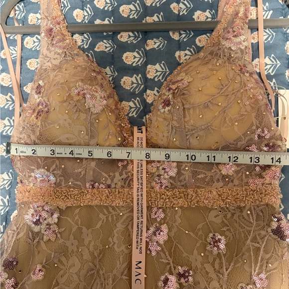 Mac Duggal 67481 Floral Embellished Sleeveless Plunge Gown Sz 6 NWT - Picture 16 of 16